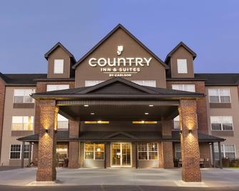 Country Inn and Suites Rochester South Mayo Clinic - Rochester - Building