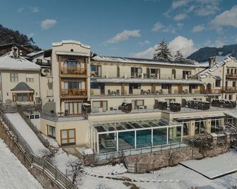 Mirabell Alpine Garden Resort & Spa - Castelrotto - Bâtiment