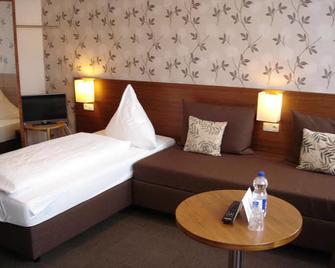 Rhein-Hotel - Andernach - Bedroom