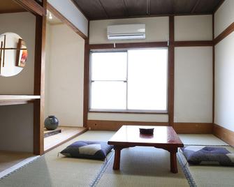 Guest House Kagaribi - Tokyo - Living room