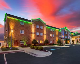 Holiday Inn Express Annapolis East-Kent Island By IHG - Grasonville - Gebouw
