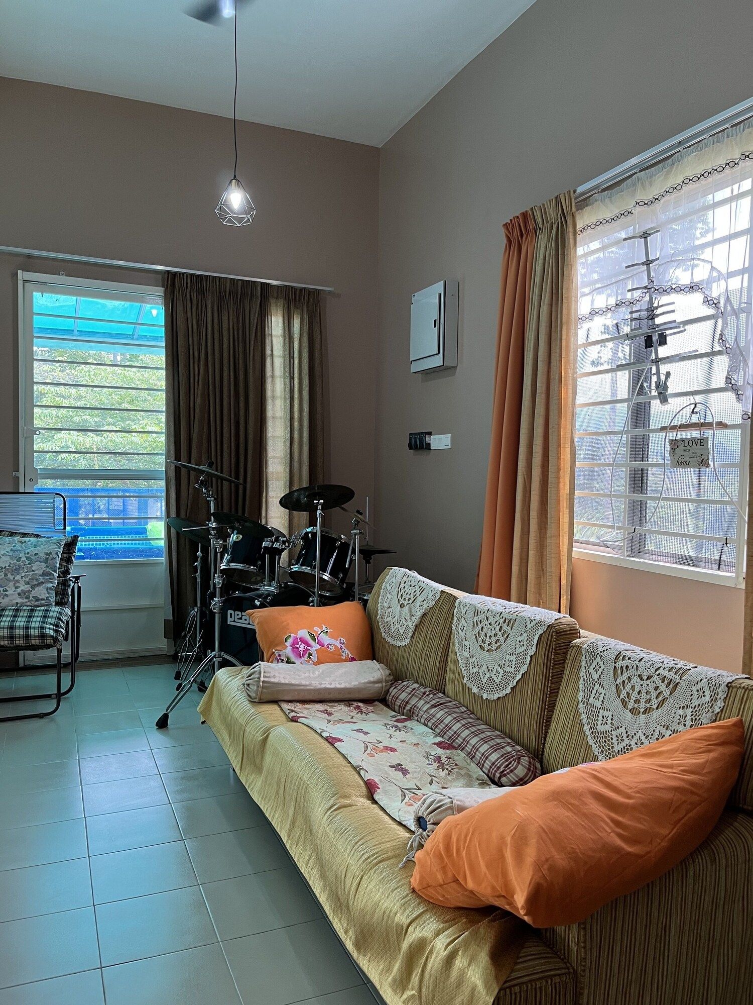 Nana's Homestay - Bentong - Wohnzimmer