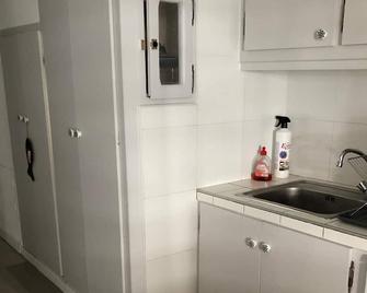 Apartment direct sea view - Collioure - Cuisine