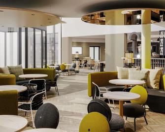 ibis Styles Pertuis Portes du Luberon - Pertuis - Lounge