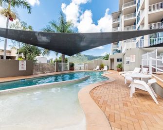 Tropical Marina views 1bedroom - Airlie Beach - Pool