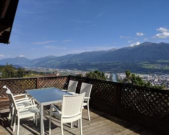 Alpendohle Apartments Innsbruck - Innsbruck - Balkon