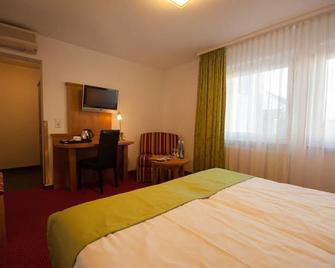 Hotel Bilger Eck - Konstanz - Yatak Odası