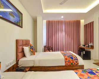 Prowell Apex - Hyderabad - Bedroom