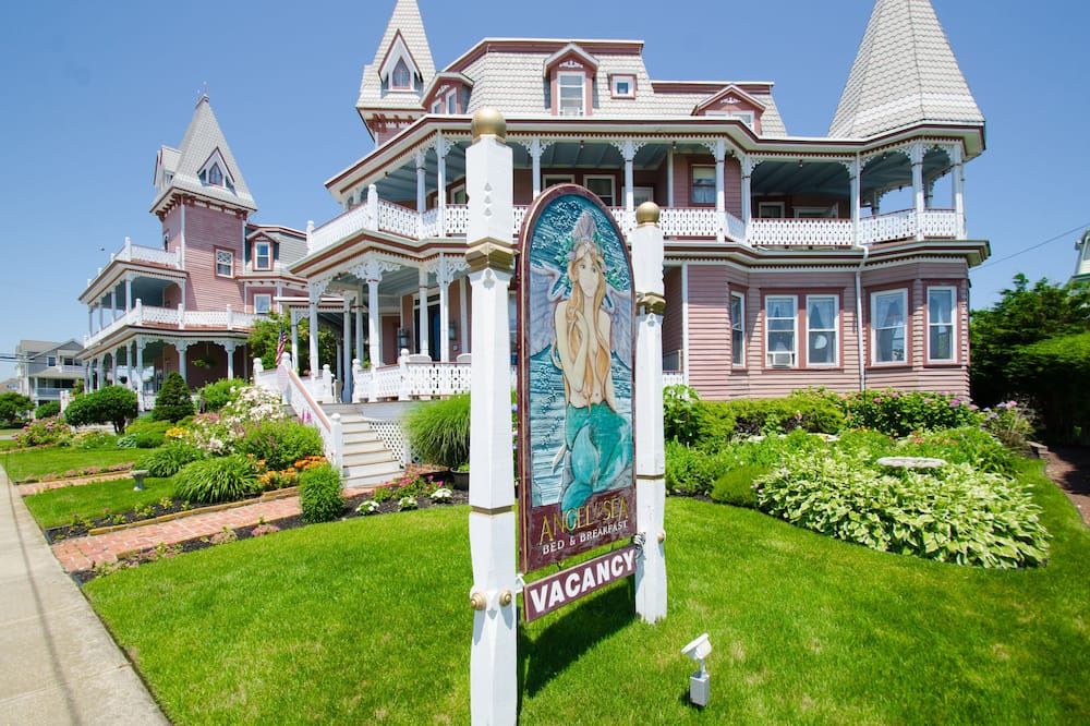 Angel of the Sea Bed and Breakfast - Cape May