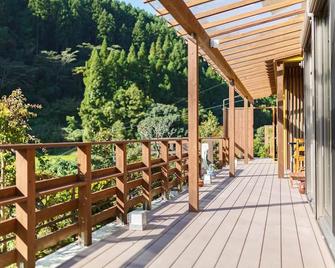 Ukiha Kojio no Akari - Ukiha - Balcony