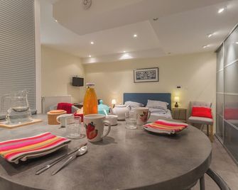 La Cave - Mercury - Gîte - Mercury - Comedor