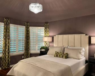 A great home away from home in N Fort Worth/Keller - Keller - Bedroom