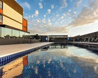 Trendy, Self Contained Inner City Apartm - Wagga Wagga - Pool