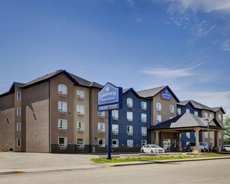 Lakeview Inns & Suites - Fort Nelson - Форт Нельсон - Будівля