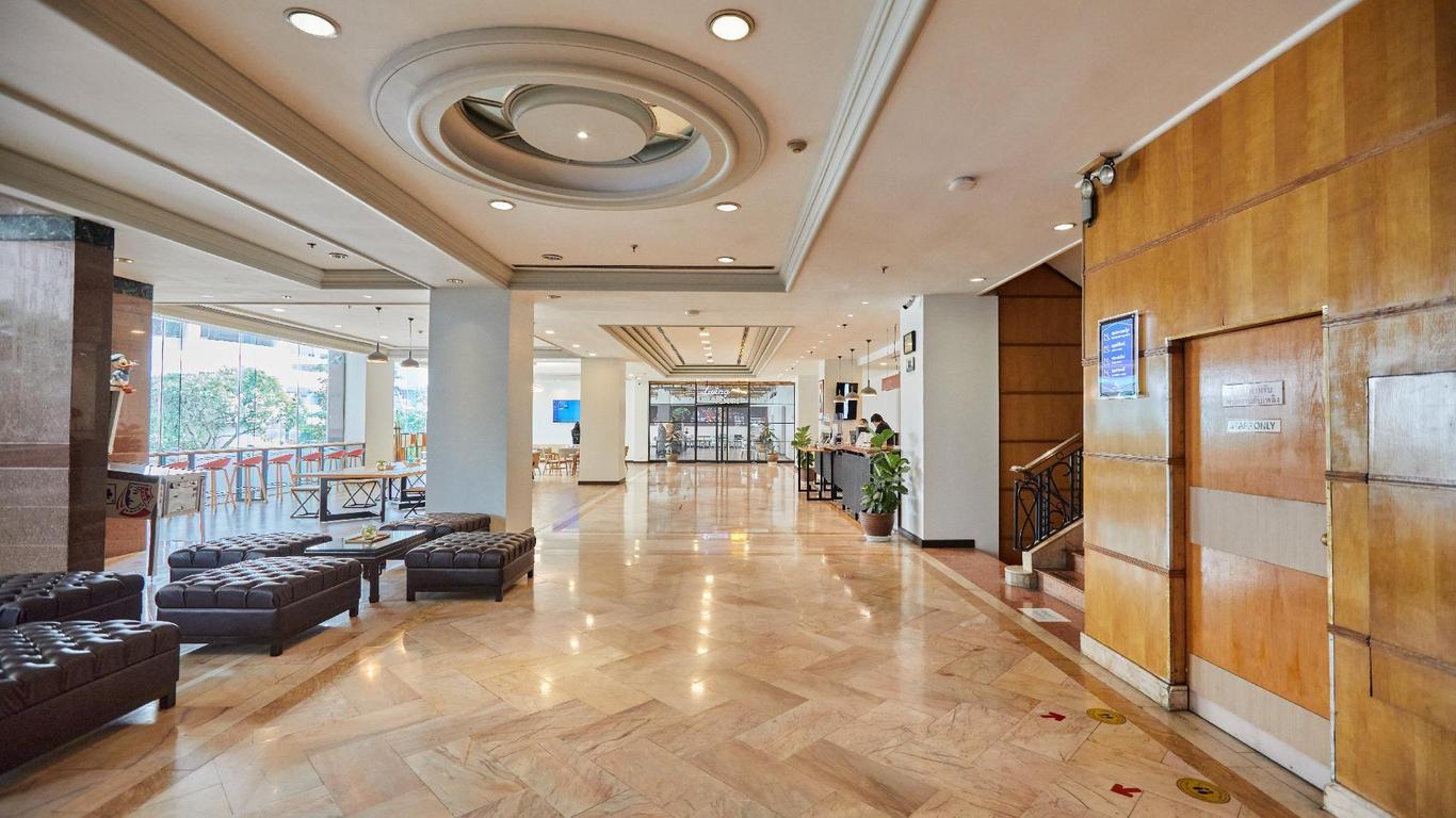 The Royal City Hotel