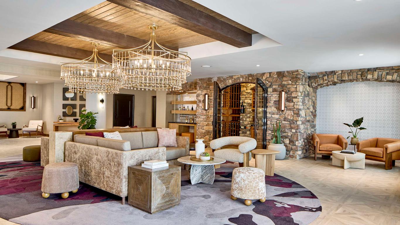 Bellasera Hotel & Suites Paso Robles, Tapestry by Hilton