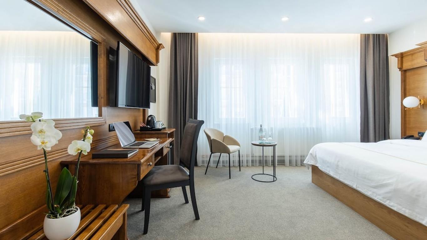 Hotel Afa