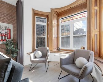 Liv Mtl Downtown - Montreal