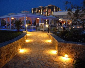 Restia - Acharavi - Restaurante