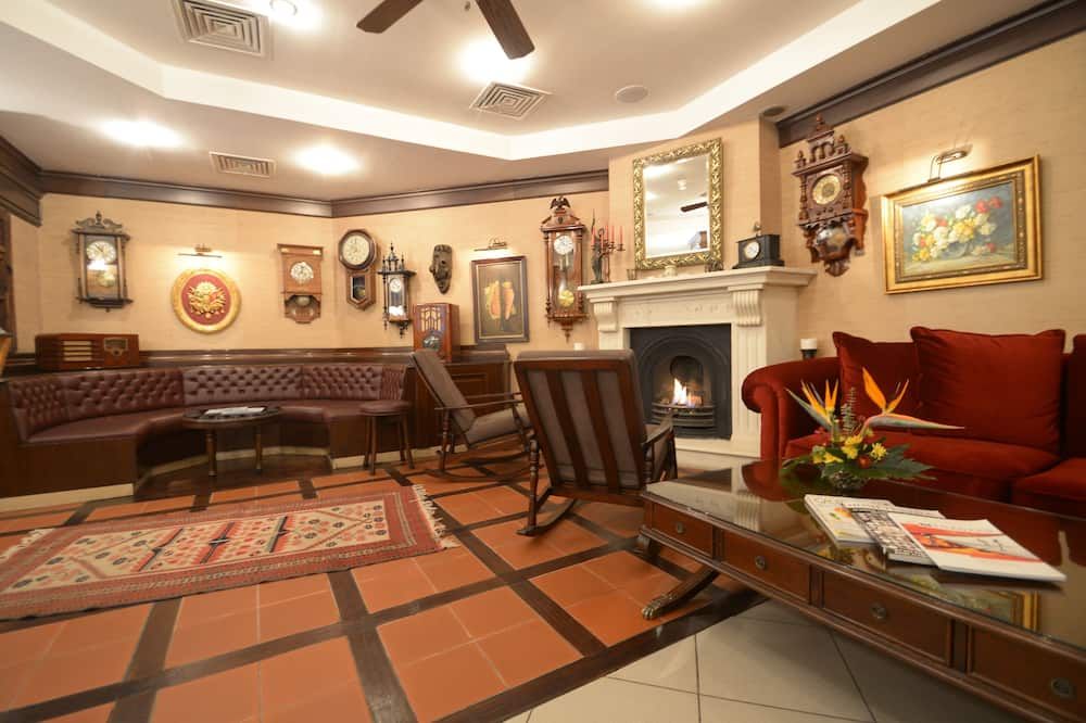 Karaca Hotel - איזמיר - טרקלין