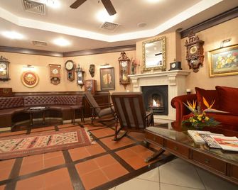 Karaca Hotel - איזמיר - טרקלין