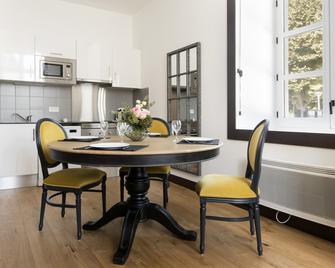 Résidence de l'Arsenal Royal - Meublés de Tourisme - Rochefort - Comedor