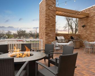 Home2 Suites by Hilton Sioux Falls Sanford Medical Center - Sioux Falls - Patio