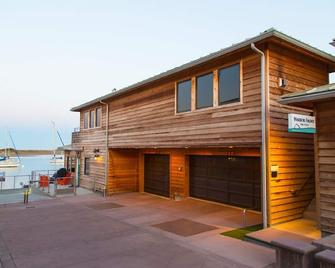 Harborfront 2 Waterfront Condo - Fabulous location on Embarcadero! - Morro Bay - Gebäude