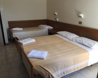 Hotel Belvedere - Castrocaro Terme - Slaapkamer