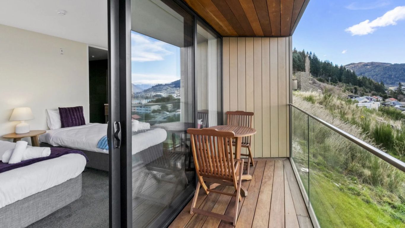 Falcon's View Queenstown