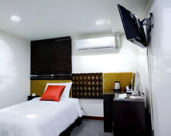 Seoul City Hotel - Seoul - Bedroom