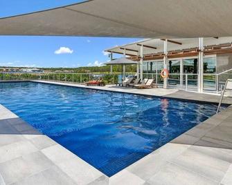 Bluewater Retre - Hope Island - Pool