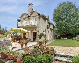 Manoir Des Cavaliers - Bnb - Chantilly - Edificio