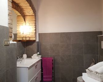 Le Pietre Antiche - Castiglione d'Orcia - Bagno
