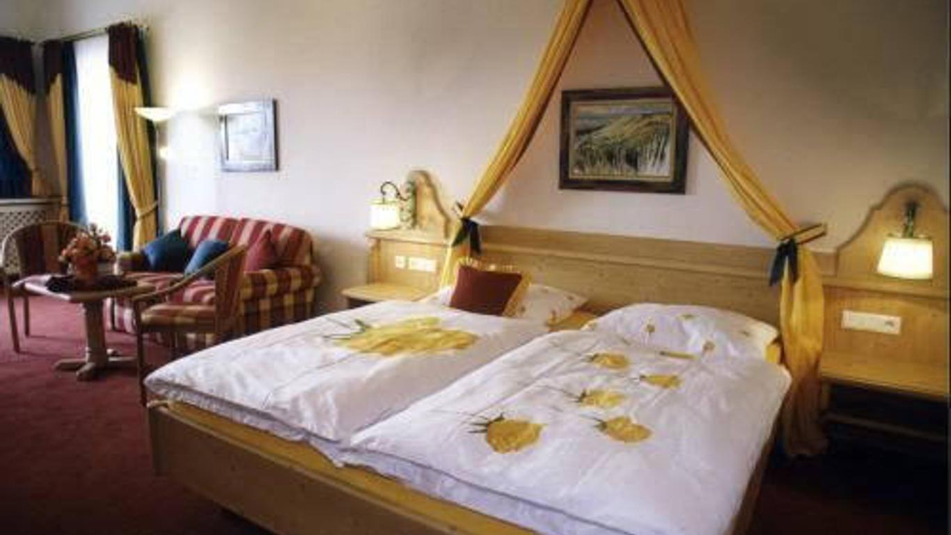 Hotel & Restaurant Zur Linde