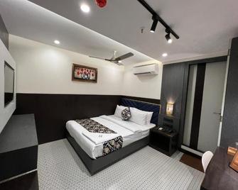 Rich Hotel - Mumbai