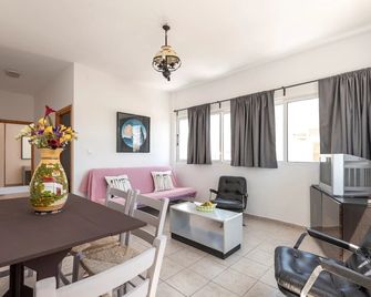 Kardamena Holiday Apartments - Kardamena - חדר אוכל