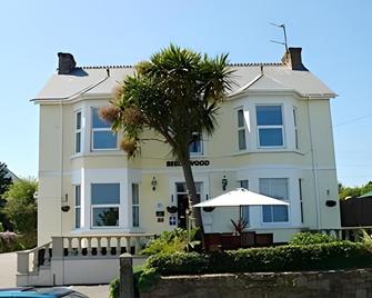 Beechwood House - St. Ives - Building