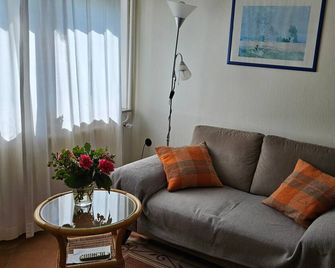Haus Wiesenblick - Wöhrden - Wohnzimmer