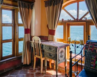 Hotel La Casa del Mundo - Sololá - Comedor