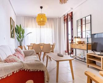 Relax, Terrace & Pool - 5 Min Walk to the Beach - Huércal Overa - Salon