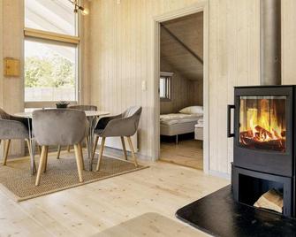 4 star holiday home in Præstø-By Traum - Præstø - Dining room