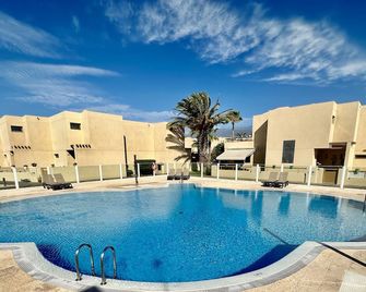 Sol & Mar - El Médano - Zwembad