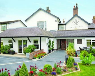 The Kinmel & Kinspa - Abergele - Building