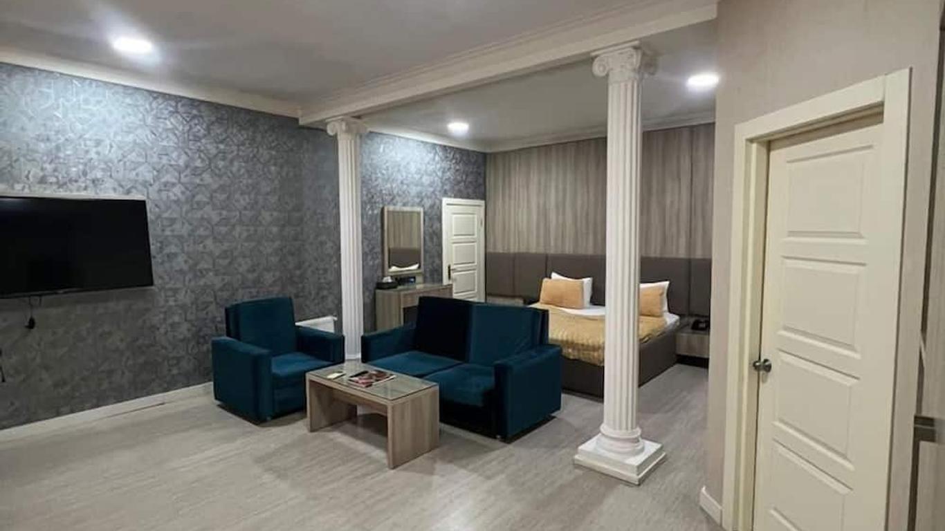 Hotel Empire Business Baku