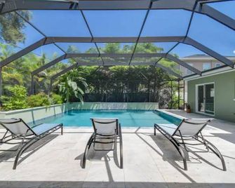 Relaxing Villa with pool! - Tampa - Piscine