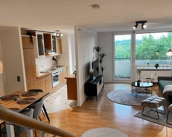 LTA - Wohn- und Ferienapartment in Unterschleißheim bei München - Unterschleißheim - Wohnzimmer