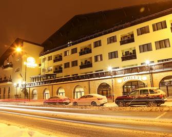 Hotel Carmen - Predeal - Clădire