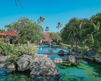 Parigata Villas Resort - Denpasar - Piscine