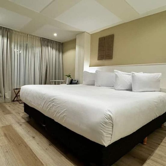 Gardi Hotel & Suites image 1